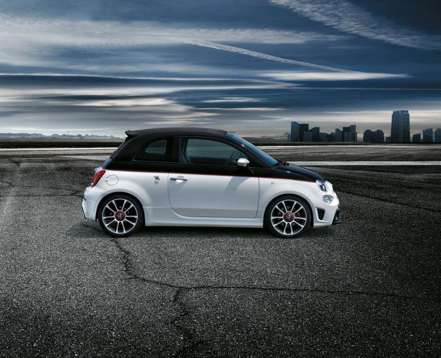  Abarth 595C Turismo (312) 2016 года  (WW) (фото 4 из 31)